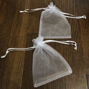 White mesh favor bag, 40 piece
